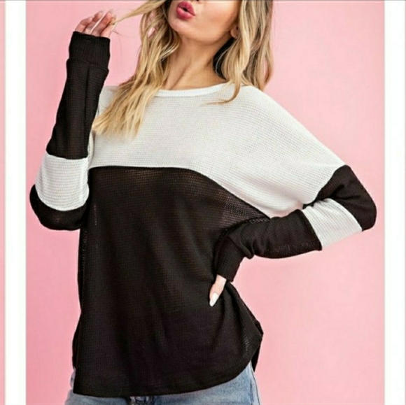 Black and White Color Block Shirt - Picture 3 of 3